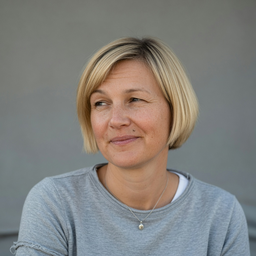 Dagmar E.